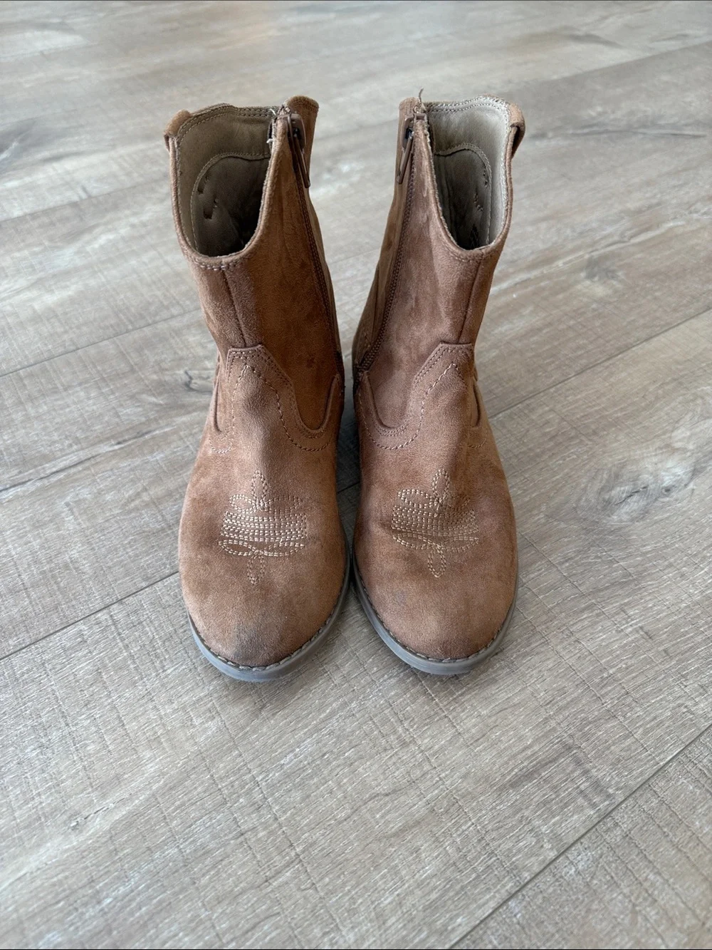 Dolce Vita Kids Tan Suede Pull-On Western Boots